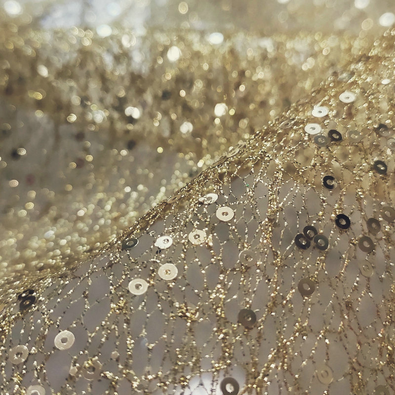 Crystal Mesh Fabric - ハードネットホワイトゴールドスパンコール刺繍メッシュスタイリングヤーンウェディングドレスパーティーデコレーション錬鉄ブロンズデザイナー生地