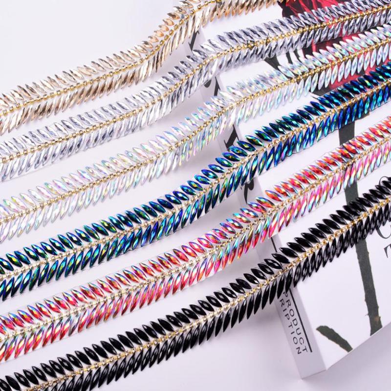 1ヤード ホットフィックス ラインストーンリボン アイロン接 - Lace Ribbon Trim のレビューと価格