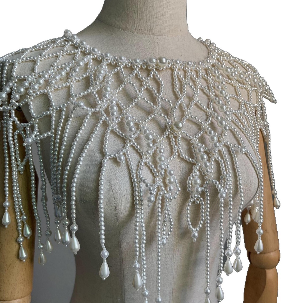 手作りパールレイヤードボディチェーン、フリンジタッセル付きビ - Pearl Trim Chain のレビューと価格