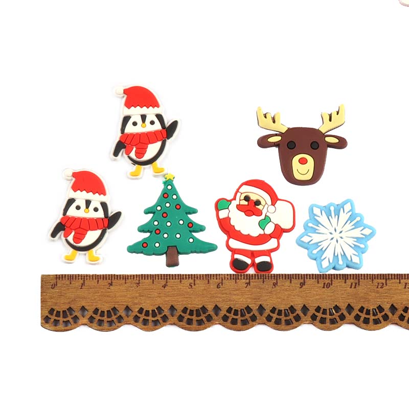 クリスマスデコレーション用樹脂装飾、サンタクロース、ペンギン - Christmas Craft Embellishment のレビューと価格